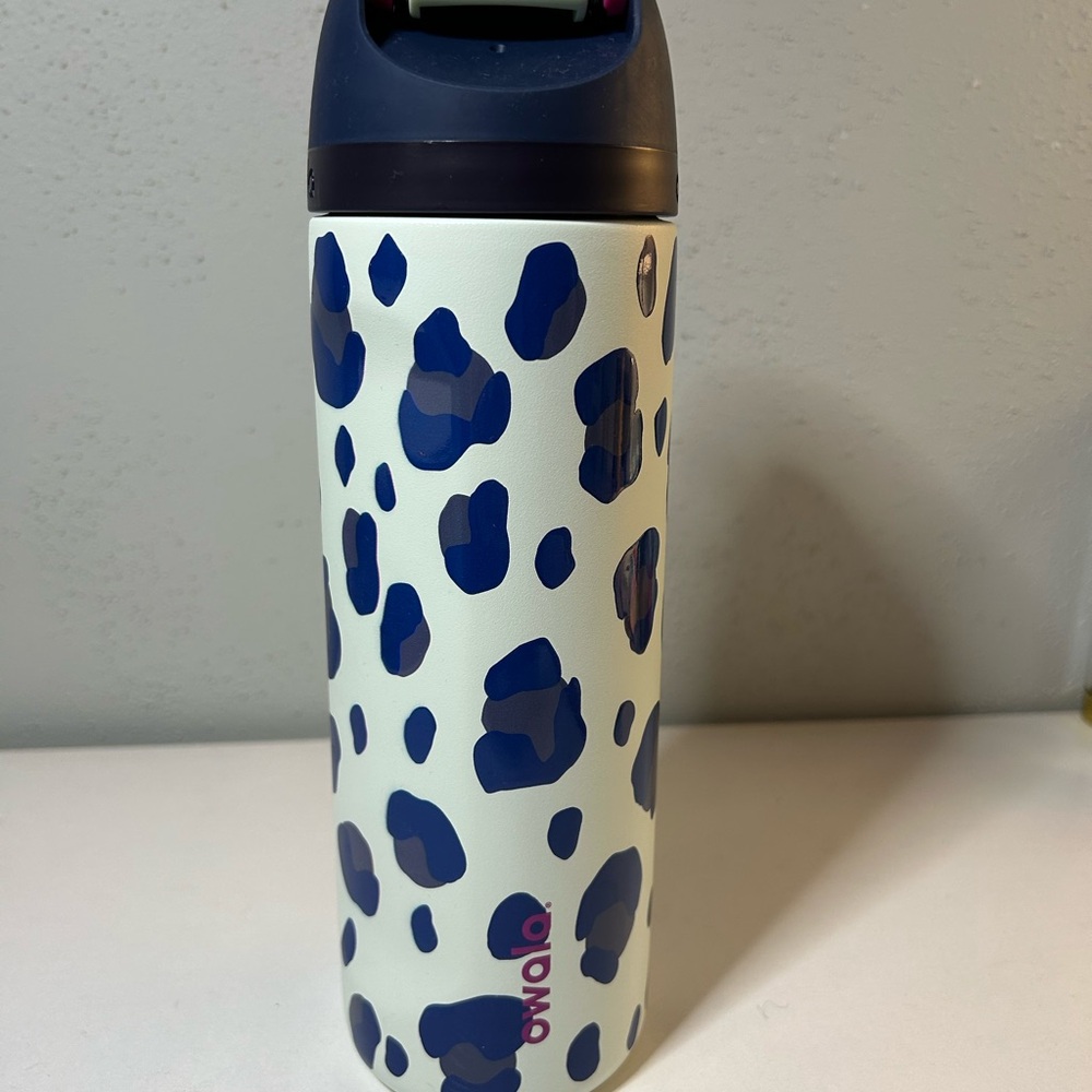 Leopard Print Water Bottle